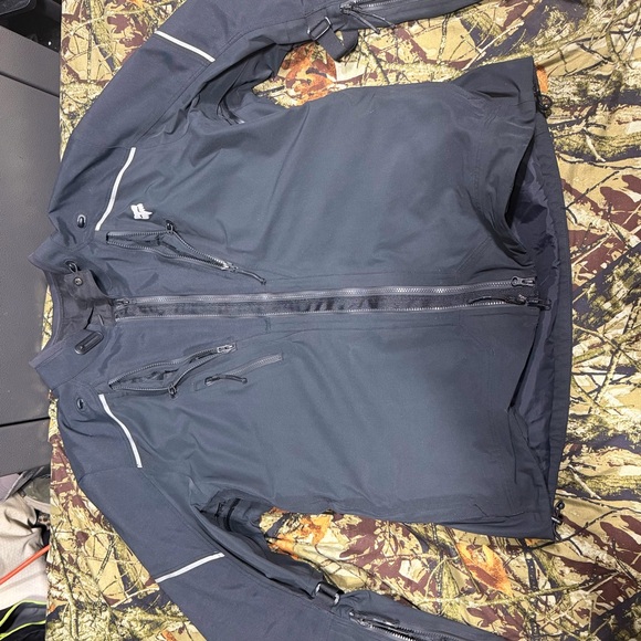 Fox Racing Defend Gore-Tex ADV Jacket - Picture 15 of 15